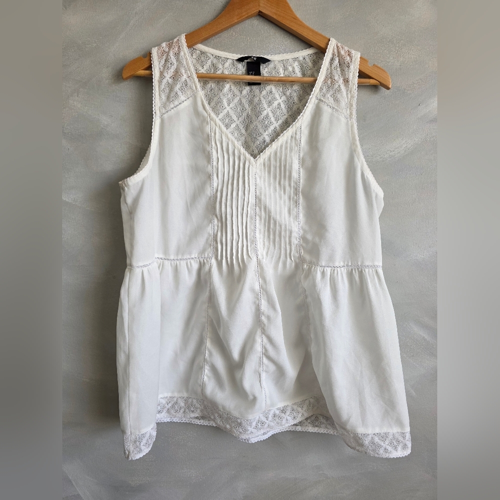 H&M White Lace Trim Cotton Blend Sleeveless Layering Tank Top Blouse Sz 14 Women